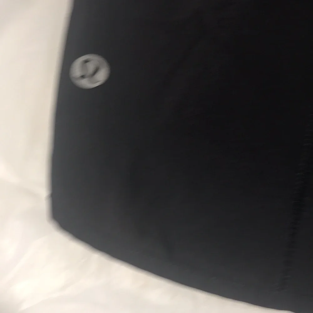 Lululemon Women's Hottie Hot Black Athletic Poly Blend Shorts